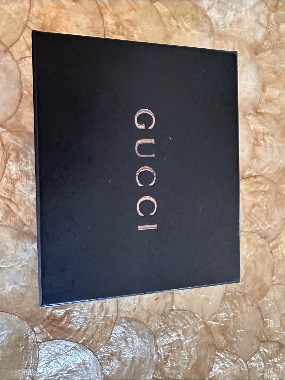 Gucci wallet & Black Box with Gold Logo